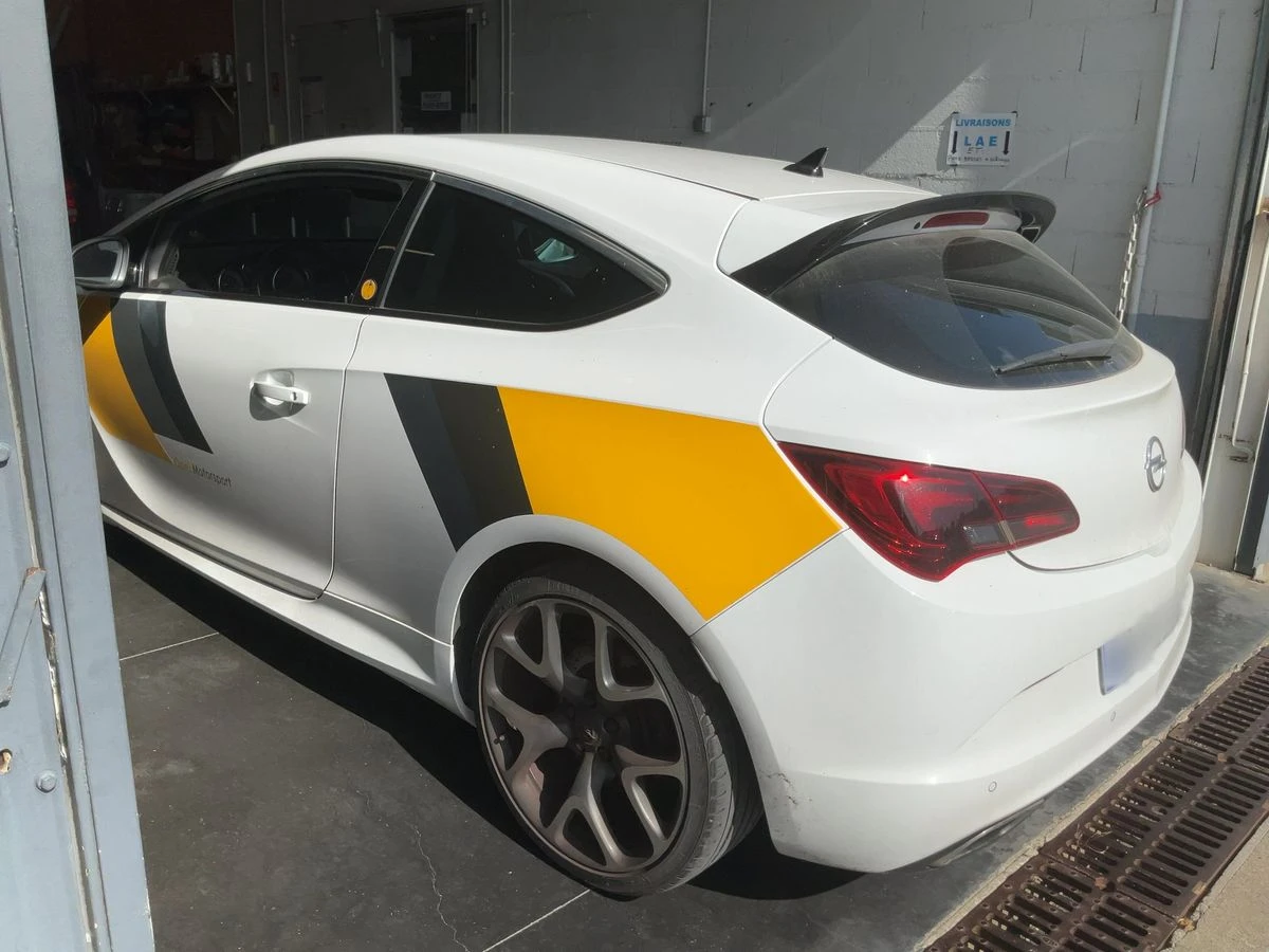 Opel Astra OPC* 2.0T* 280К.С., снимка 3 - Автомобили и джипове - 55411845