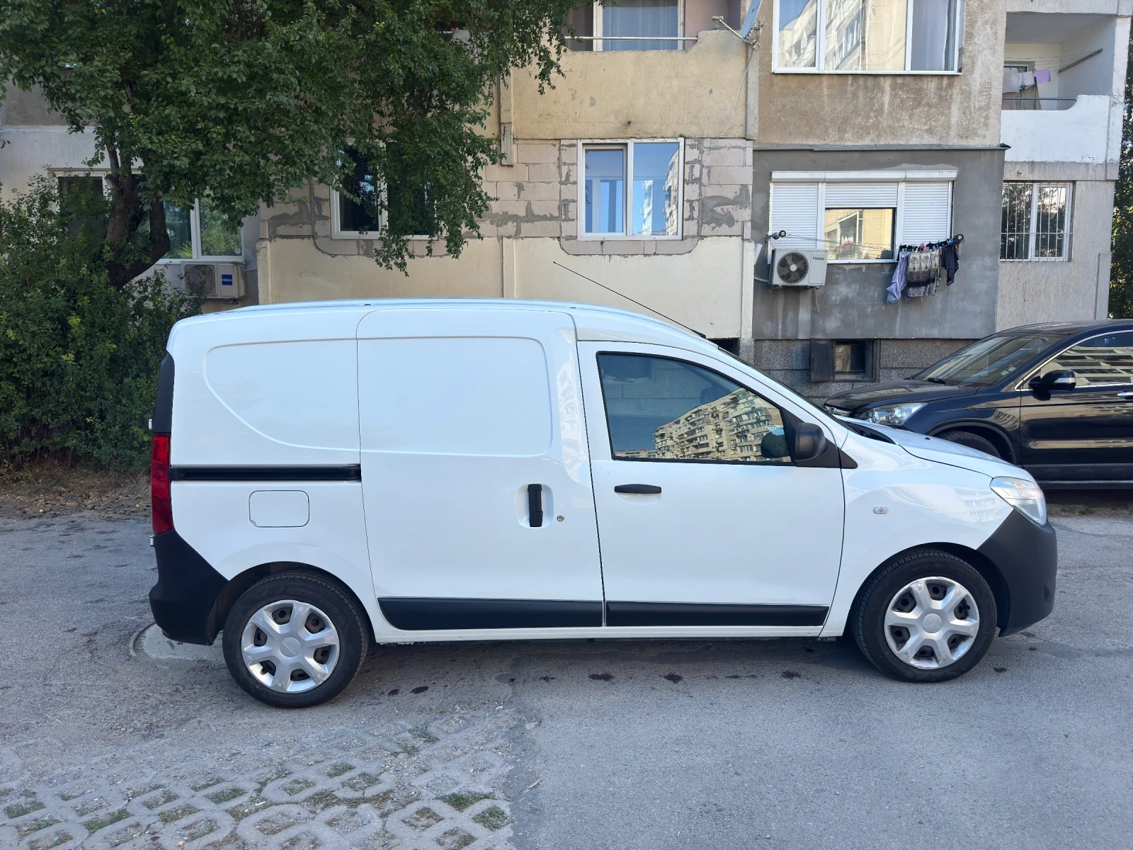 Dacia Dokker 1.5 dci, снимка 4 - Автомобили и джипове - 55725924