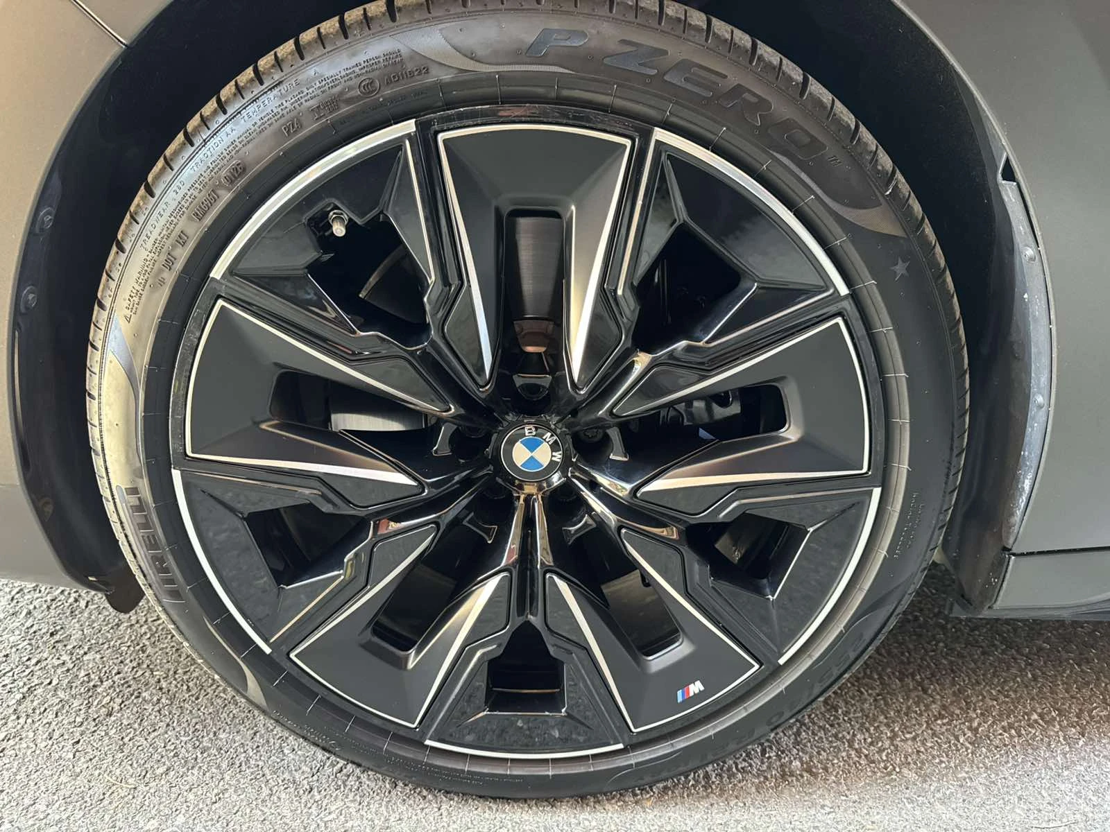BMW 750 750e Xdrive M Sport Plus Executive Drive Carbon  , снимка 5 - Автомобили и джипове - 55736675
