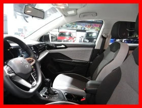 VW Taos 1.5T Trendline | CARPLAY | CAM | DIGITAL | ПОДГРЕВ, снимка 10