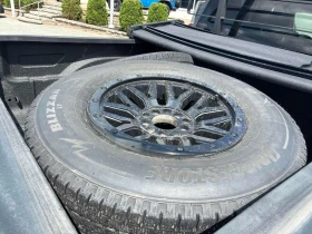 Dodge RAM 1500 * Express 4x4 Crew Cab 5'7" Box * CARFAX *, снимка 12