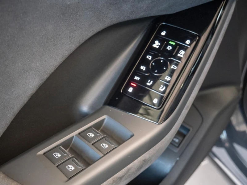 Audi Q6 SQ6 E-TRON QUATTRO EDITION-ONE MATRIX PANO 360, снимка 4 - Автомобили и джипове - 51762463