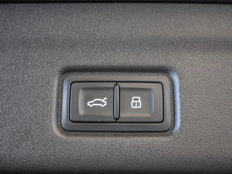 Audi Q6 SQ6 E-TRON QUATTRO EDITION-ONE MATRIX PANO 360, снимка 14 - Автомобили и джипове - 51762463