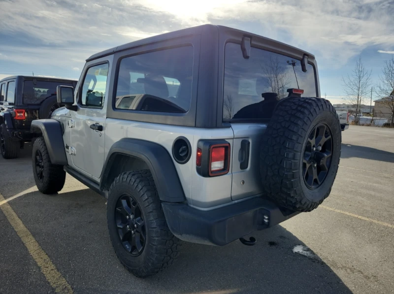 Jeep Wrangler 2023 Jeep Wrangler WILLYS, снимка 4 - Автомобили и джипове - 53163713