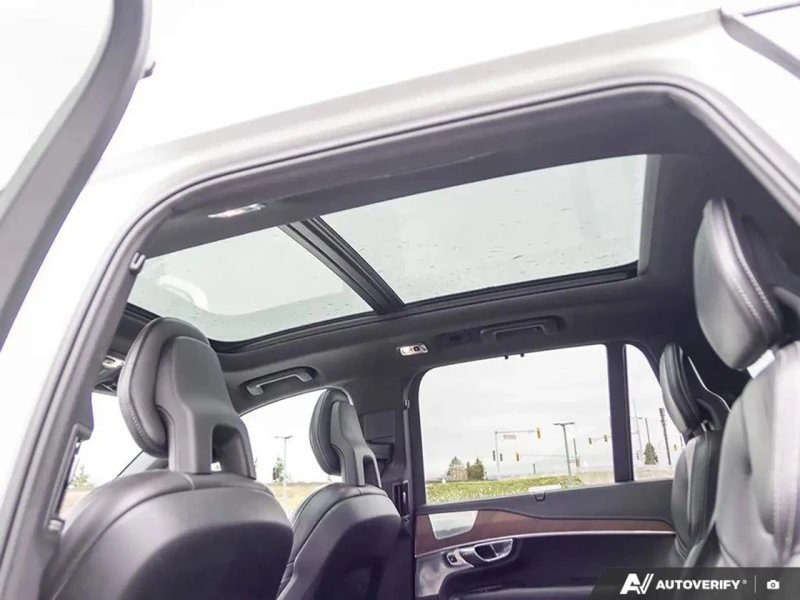 Volvo Xc90 * T8 INSCRIPTION* B&W* BLIND SPOTS* DISTRONIC* , снимка 14 - Автомобили и джипове - 53453154