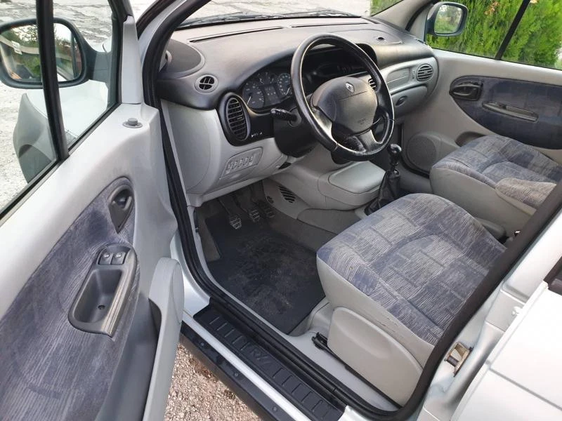 Renault Scenic rx4 1.9dCI,4x4,RX4,2003, снимка 4 - Автомобили и джипове - 29788219