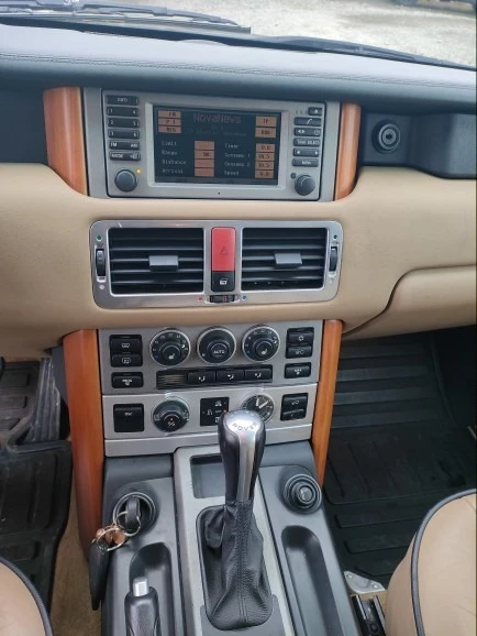 Land Rover Range rover 4.4 , снимка 11 - Автомобили и джипове - 43732000