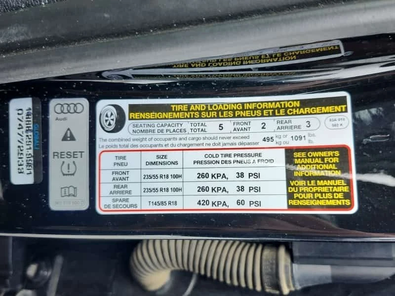 Audi Q3 KOMFORT | ПАНО | KEYLESS | 360  | CARFAX, снимка 6 - Автомобили и джипове - 53719044