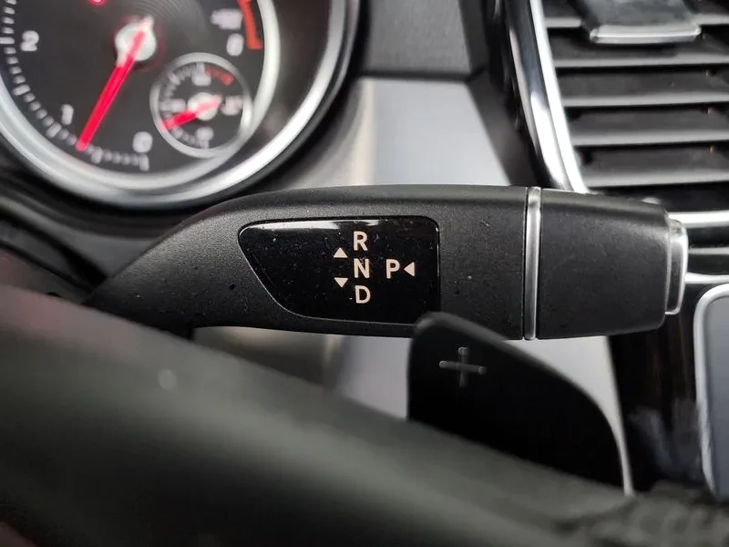 Mercedes-Benz GLE 350 D 4Matic, снимка 17 - Автомобили и джипове - 55883321