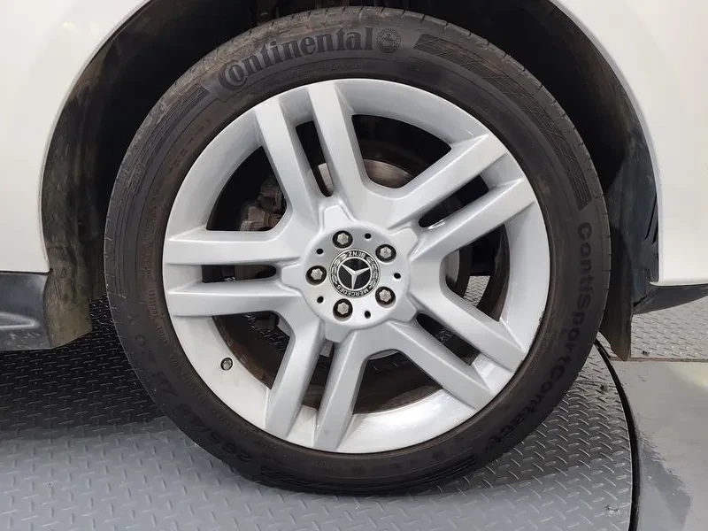 Mercedes-Benz GLE 350 D 4Matic, снимка 9 - Автомобили и джипове - 55883321