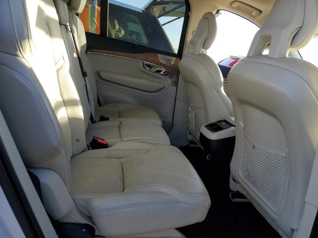 Volvo Xc90 Inscription* Обдух* Bowers&Wilkins* 360* Пано*  - изображение 10