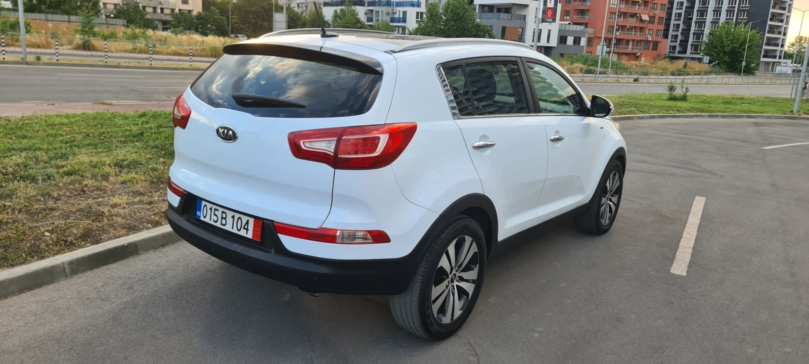 Kia Sportage 2.0CRDI 4X4 Full - изображение 6