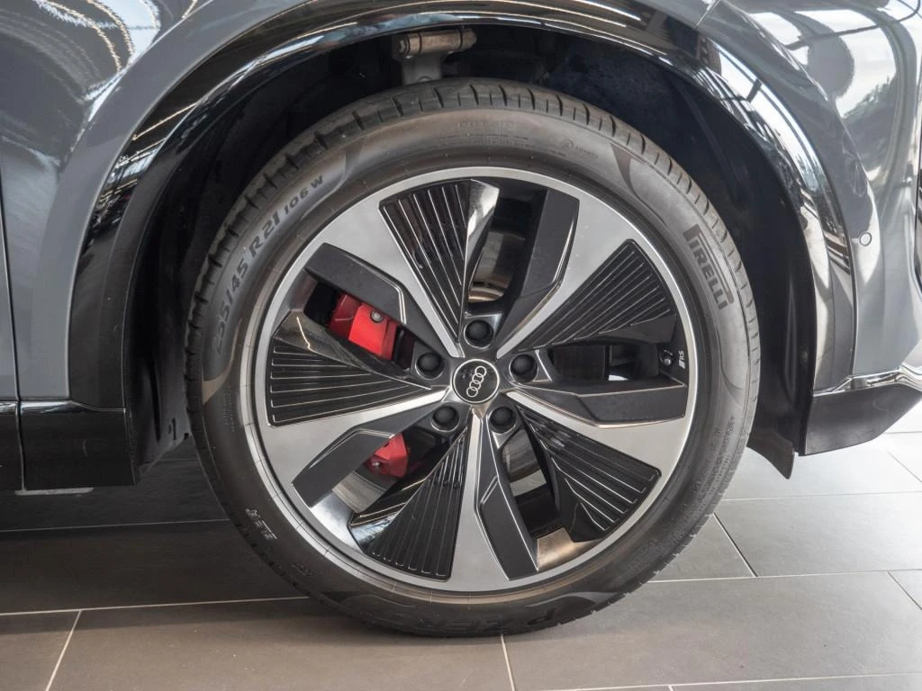 Audi Q6 SQ6 E-TRON QUATTRO EDITION-ONE MATRIX PANO 360 - изображение 3