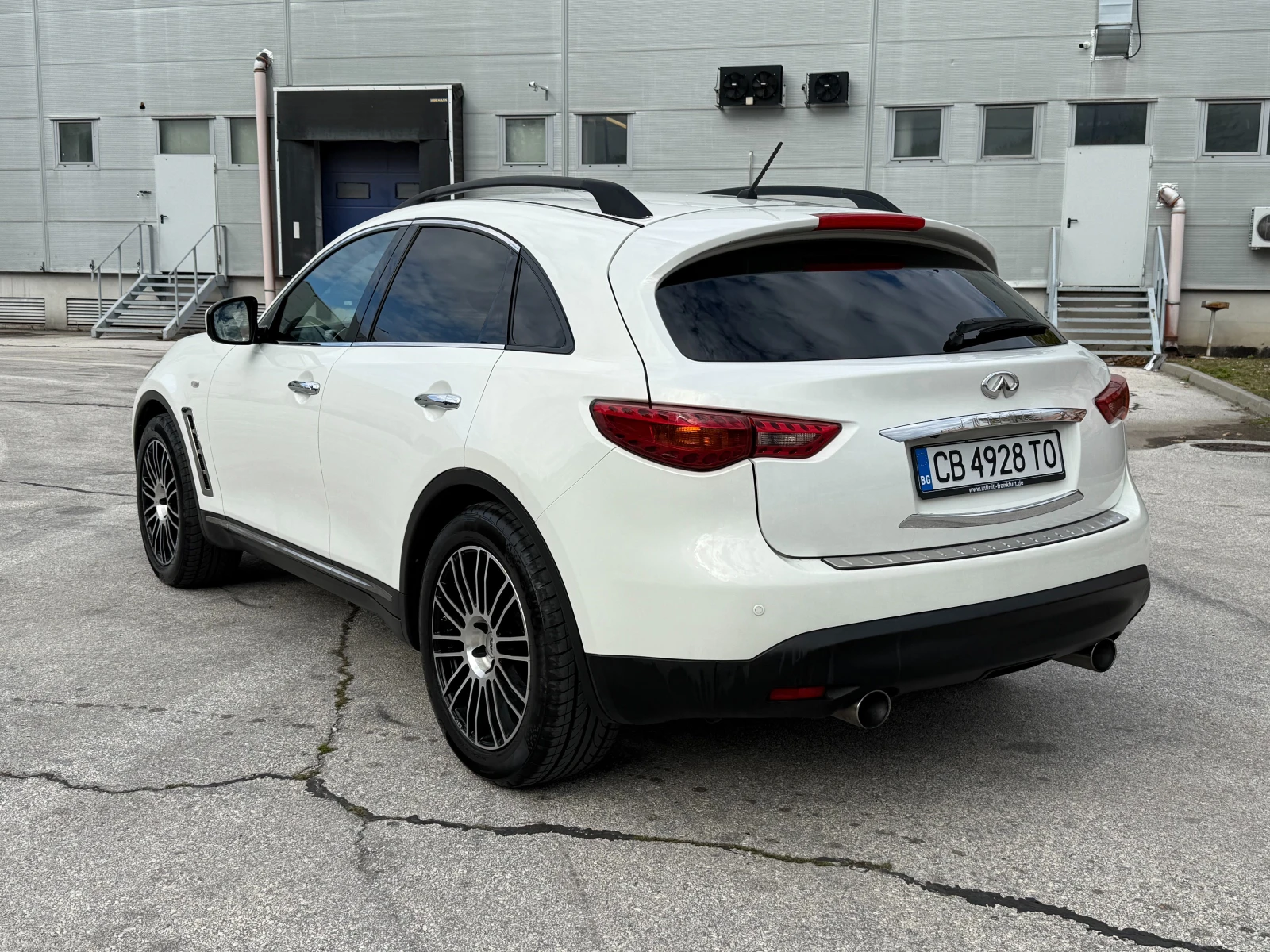 Infiniti Fx 30 3.0d 238 к.с.  - изображение 3