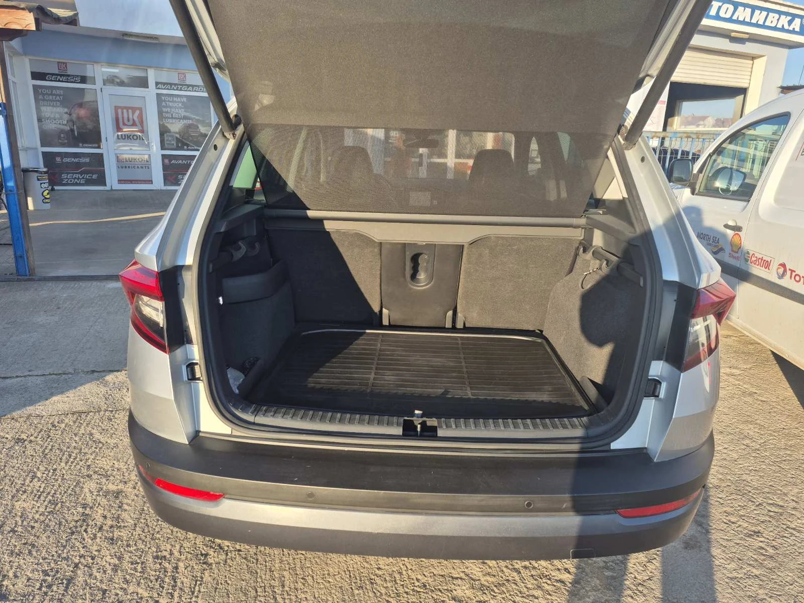 Skoda Karoq 2.0TDI 4x4 FULL - изображение 7