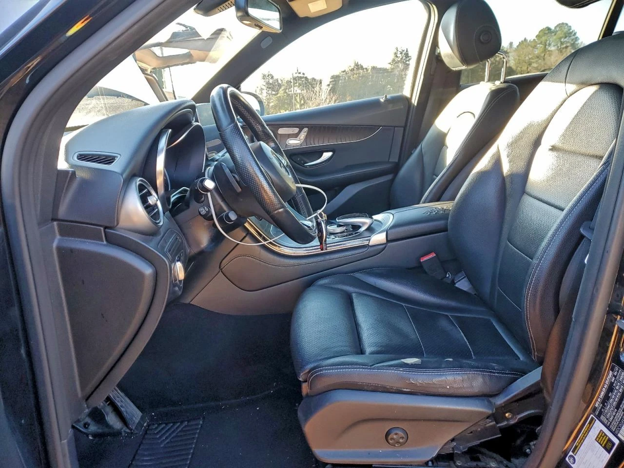 Mercedes-Benz GLC 300 4MATIC КРАЙНА ЦЕНА! BURMESTER/ПОДГРЕВИ/ПАНОРАМА - изображение 8