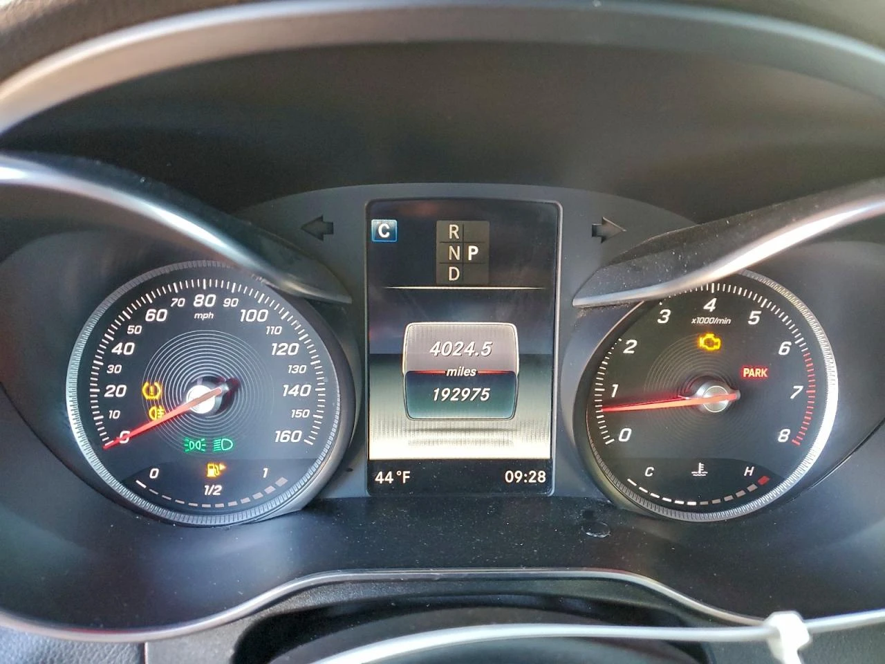 Mercedes-Benz GLC 300 4MATIC КРАЙНА ЦЕНА! BURMESTER/ПОДГРЕВИ/ПАНОРАМА - изображение 10