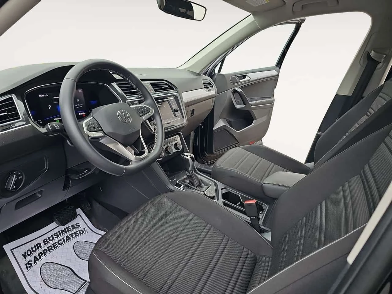 VW Tiguan * Trendline * CARFAX * 4 Motion * ПОДГРЕВИ *  - изображение 5