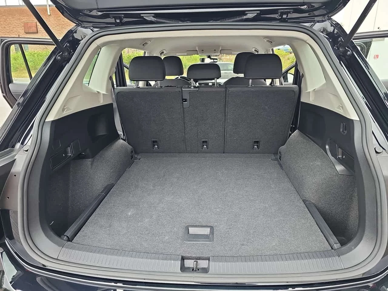 VW Tiguan * Trendline * CARFAX * 4 Motion * �������� *  | Mobile.bg � ����������� 11