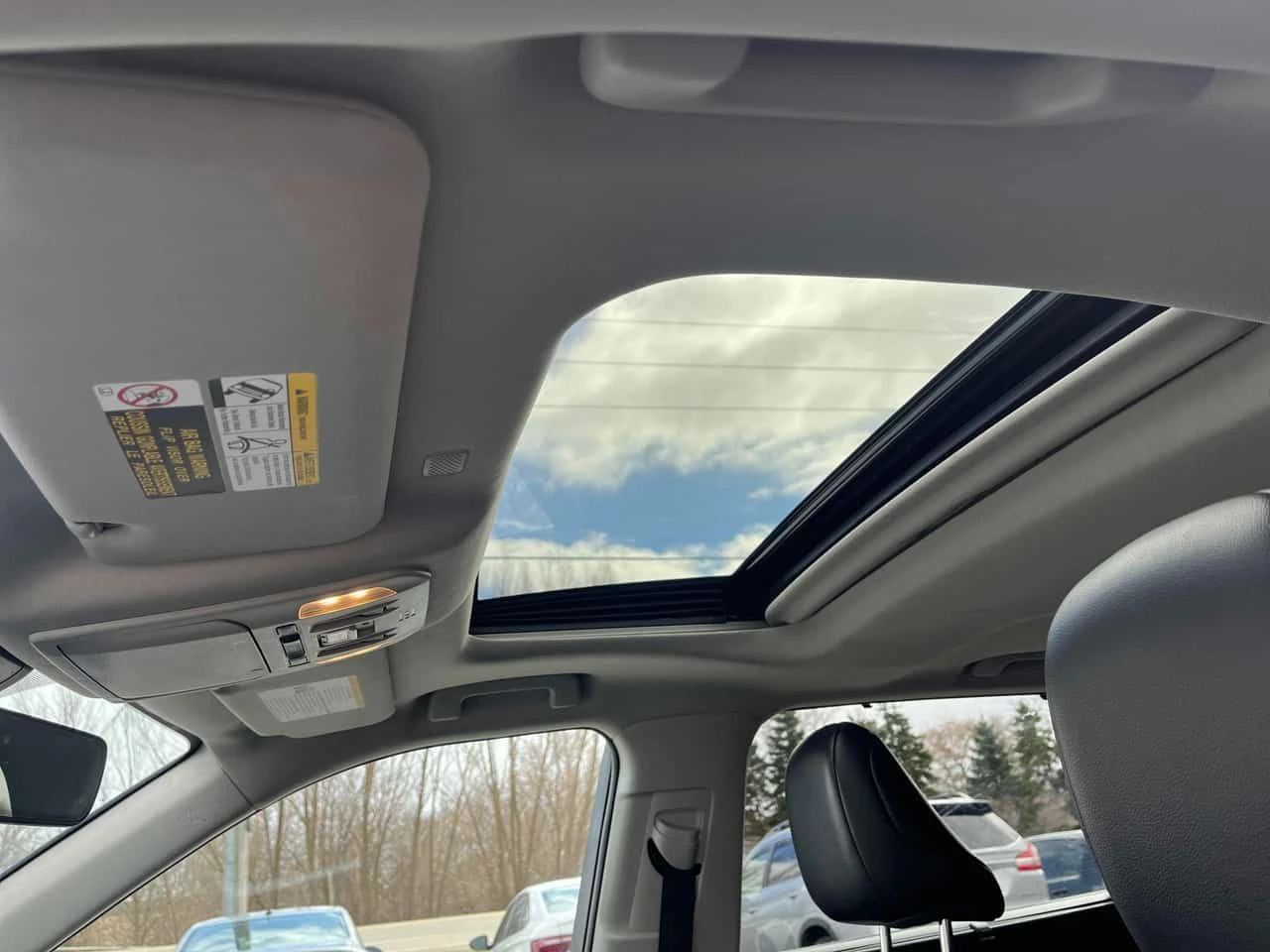 Toyota Highlander * XLE * CARFAX * Шибедах * Дистроник * , снимка 10 - Автомобили и джипове - 53960540