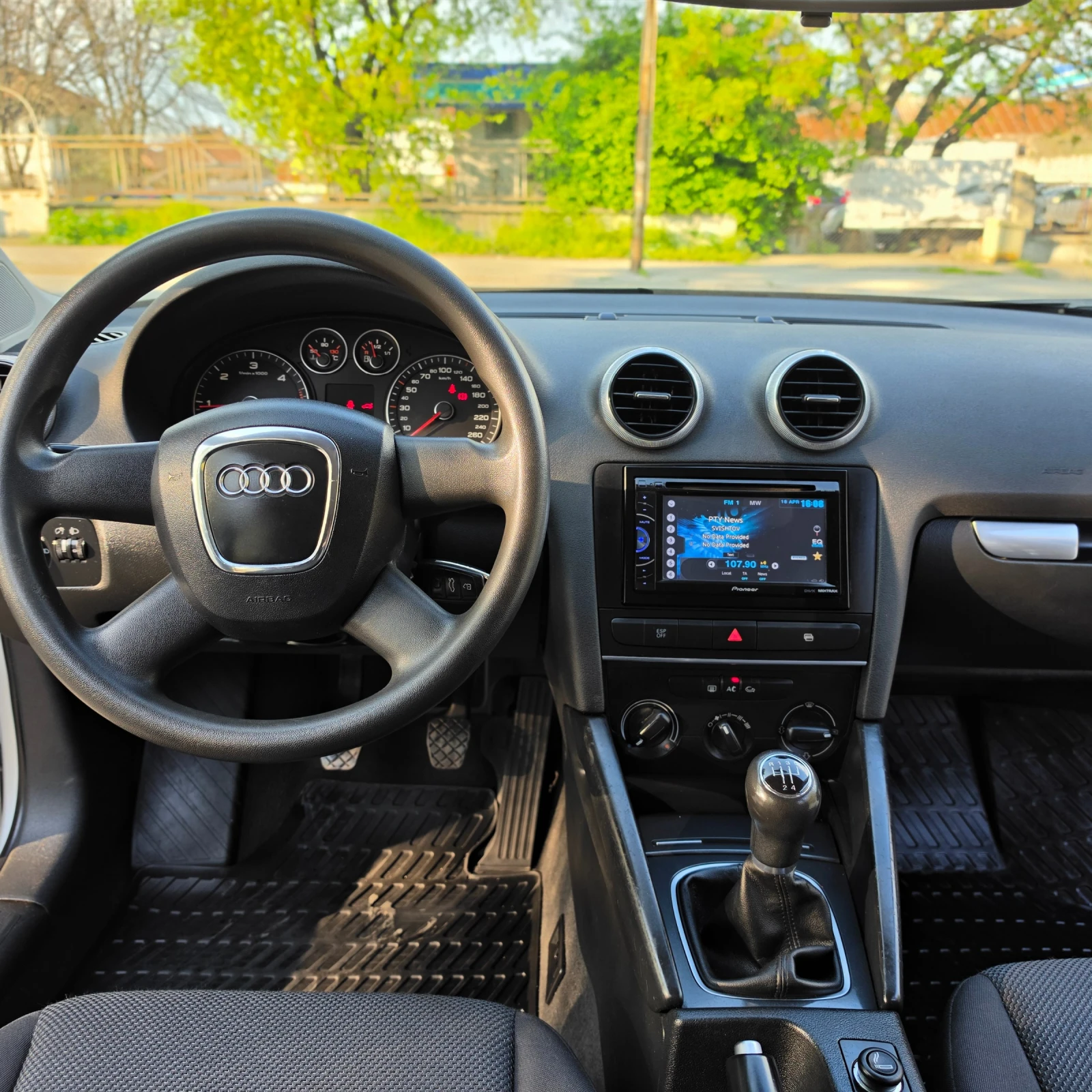 Audi A3 1.9TDI, снимка 6 - Автомобили и джипове - 54197617