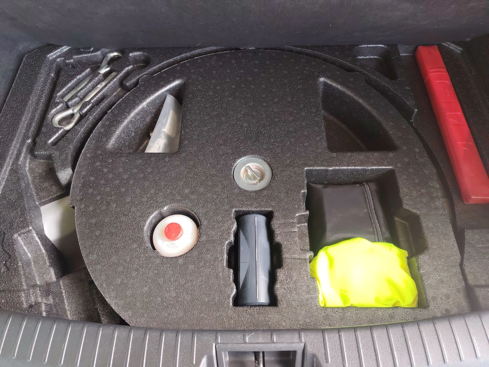 Nissan Qashqai 1.6dci 136ks, снимка 10 - Автомобили и джипове - 54635769