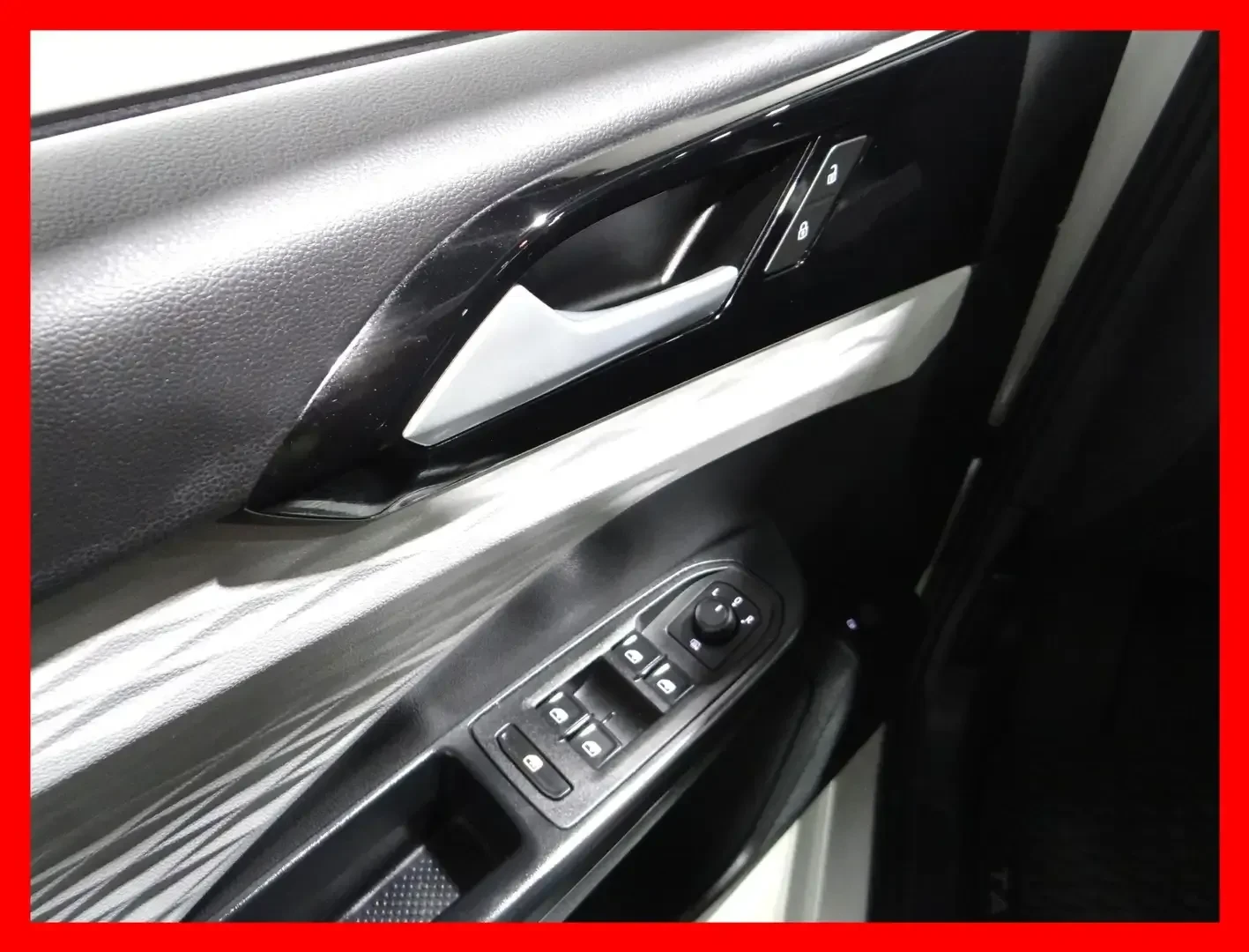 VW Taos 1.5T Trendline | CARPLAY | CAM | DIGITAL | ПОДГРЕВ, снимка 13 - Автомобили и джипове - 55011111