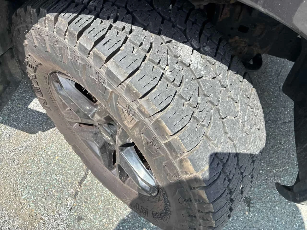 Dodge RAM 1500 * Express 4x4 Crew Cab 5'7" Box * CARFAX *, снимка 7 - Автомобили и джипове - 55507846