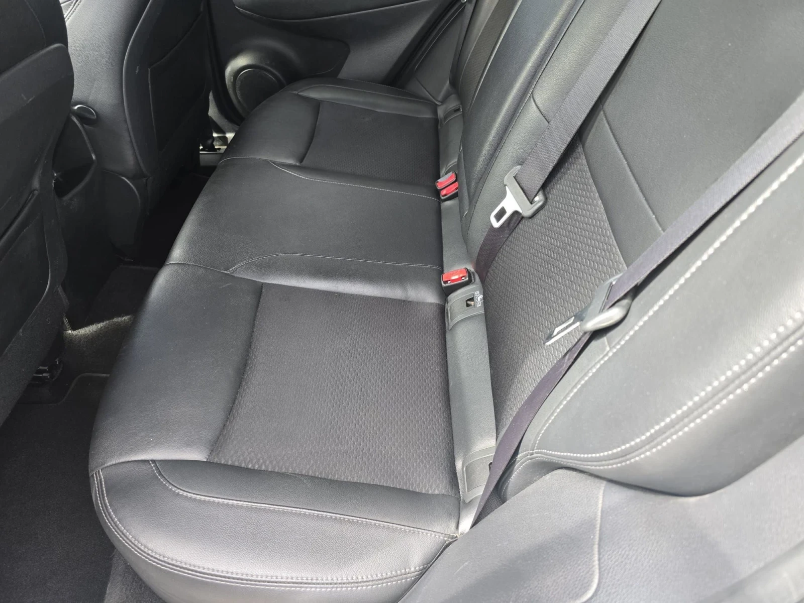 Nissan Qashqai 1.6DCI, снимка 12 - Автомобили и джипове - 56185805