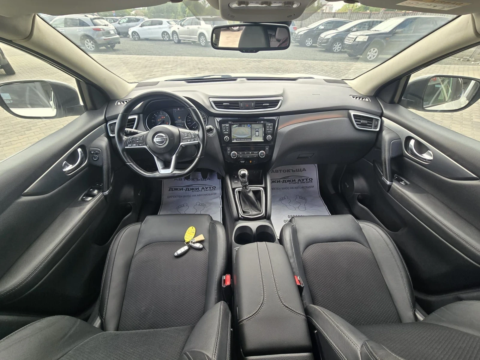 Nissan Qashqai 1.6DCI, снимка 10 - Автомобили и джипове - 56185805