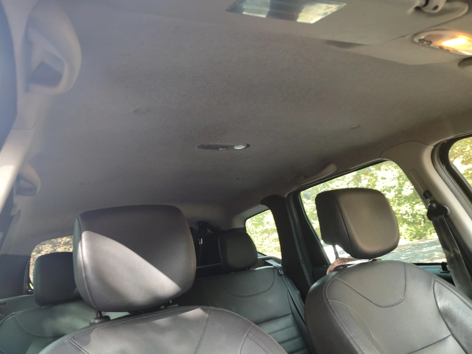 Dacia Duster 1.6 16v 105hp LPG, снимка 15 - Автомобили и джипове - 56643275