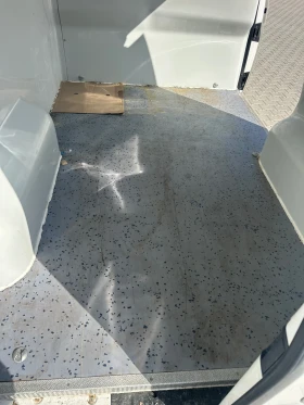 VW Transporter T5.1 2.0 TDI 102 hp, снимка 8