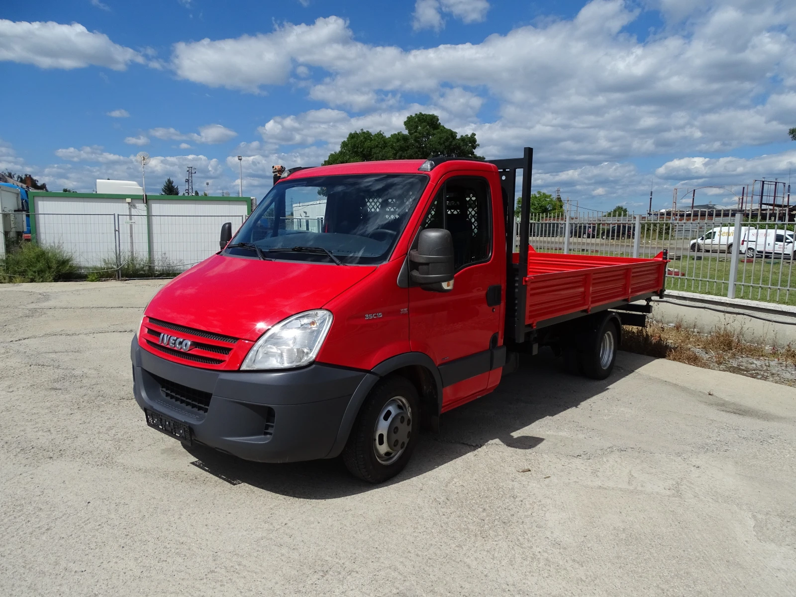 Iveco 35c15 3.0HPI  КАТ. * Б* /ТРИСТРАНЕН САМОСВАЛ/ 4.10 М КОШ, снимка 11 - Бусове и автобуси - 55281490