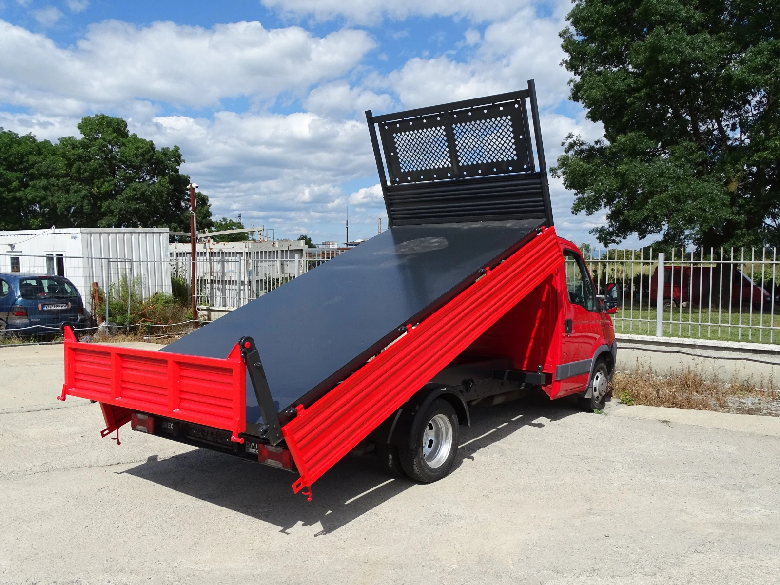 Iveco 35c15 3.0HPI  КАТ. * Б* /ТРИСТРАНЕН САМОСВАЛ/ 4.10 М КОШ, снимка 6 - Бусове и автобуси - 55281490