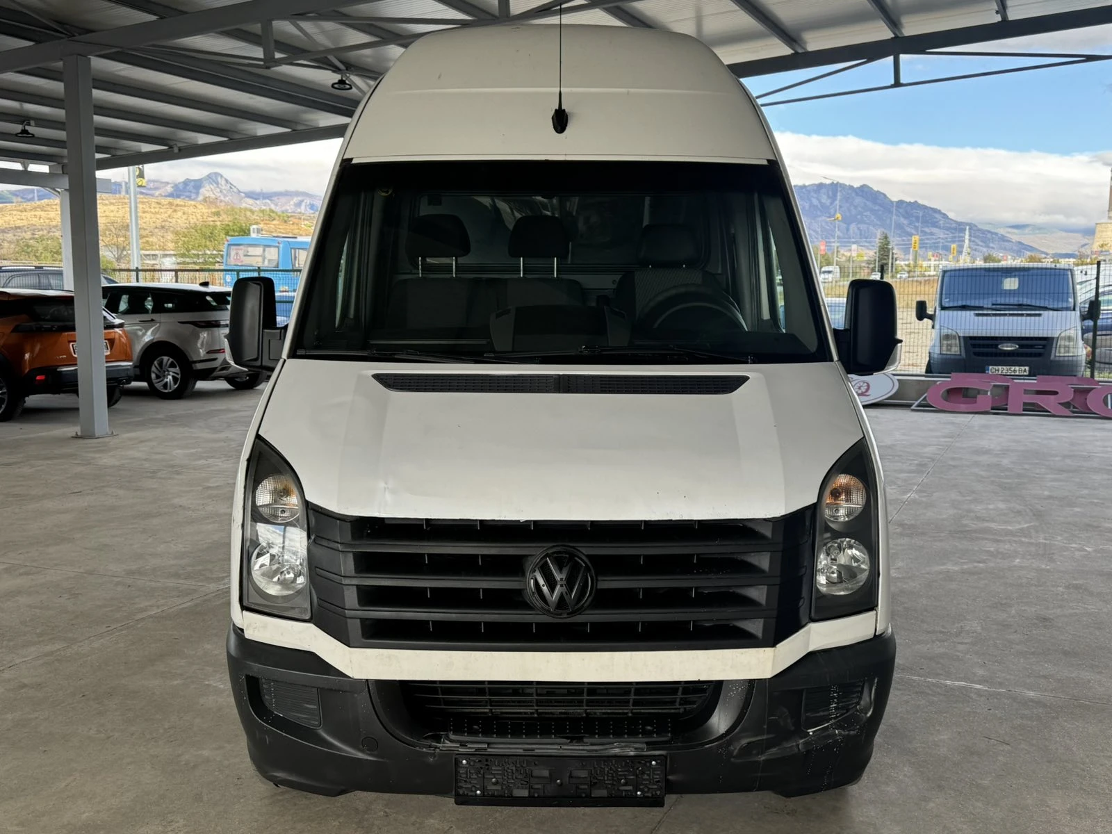 VW Crafter 136ps* 6ск* МАКСИ* КЛИМАТИК, снимка 8 - Бусове и автобуси - 56708120