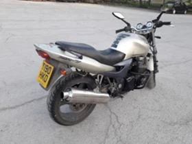 Kawasaki Zr -7, снимка 5
