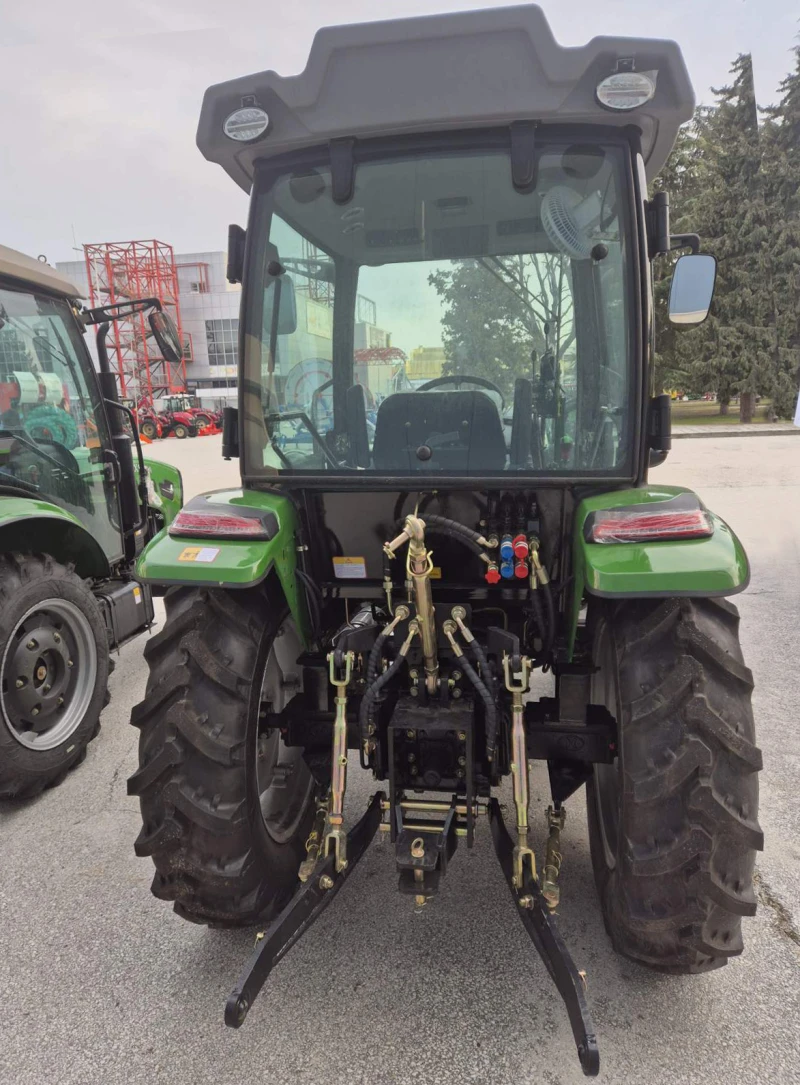 Трактор Друга марка НОВ 70 к.с. XS704 - КЛИМАТИЗИРАН - Гаранция, снимка 4 - Селскостопанска техника - 52794606