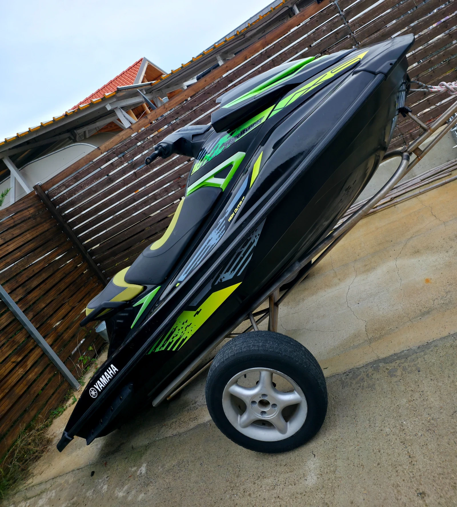 Джет Yamaha VXS 1800, снимка 7 - Воден транспорт - 56273291