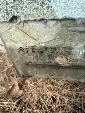 Citroen DS4 2011г предно дясно стъкло, снимка 3