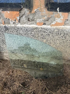 Citroen DS4 2011г предно дясно стъкло, снимка 1