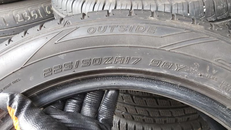 Гуми Летни 225/50R17, снимка 7 - Гуми и джанти - 29279289