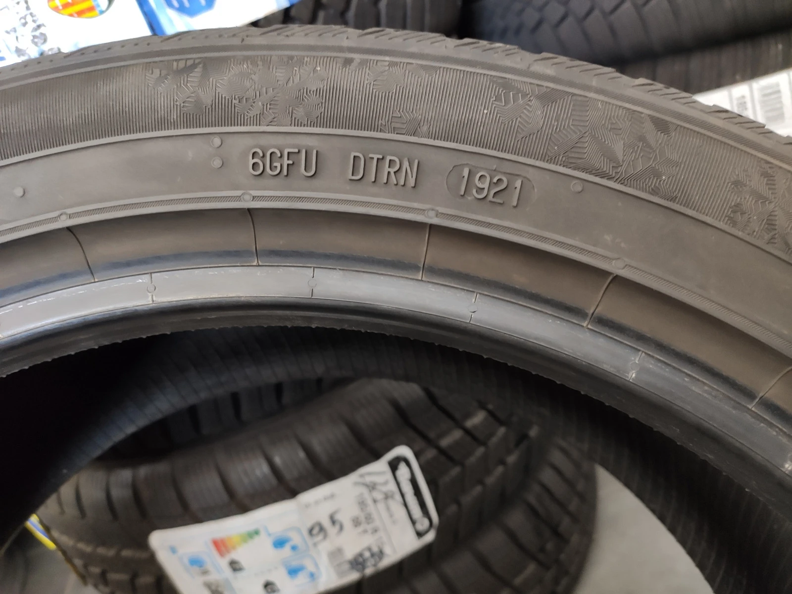  235/45R18 | Mobile.bg   8