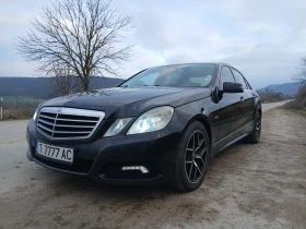 Mercedes-Benz E 220, снимка 8