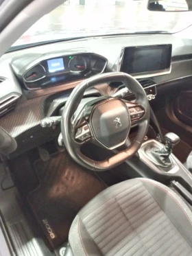 Peugeot 2008 1, 2 Active. Benzin , снимка 5