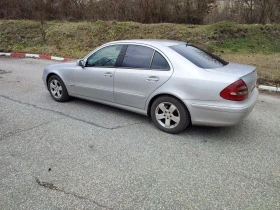  Mercedes-Benz E 270