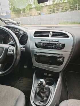 Seat Leon 1.6 105 PS, снимка 14 - Автомобили и джипове - 46206092