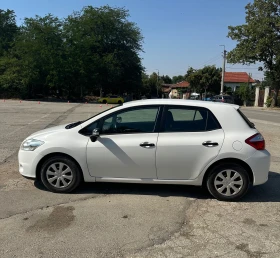 Обява за продажба на Toyota Auris ТОП Състояние ~11 800 лв. - изображение 3