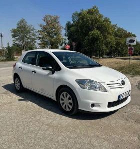 Обява за продажба на Toyota Auris ТОП Състояние ~11 800 лв. - изображение 1