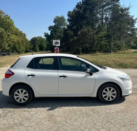 Обява за продажба на Toyota Auris ТОП Състояние ~11 800 лв. - изображение 6