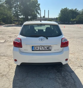 Обява за продажба на Toyota Auris ТОП Състояние ~11 800 лв. - изображение 7